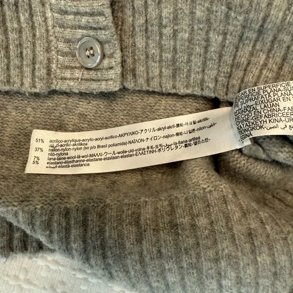 ZARA Button-Up Cardigan - Picture 4 of 8